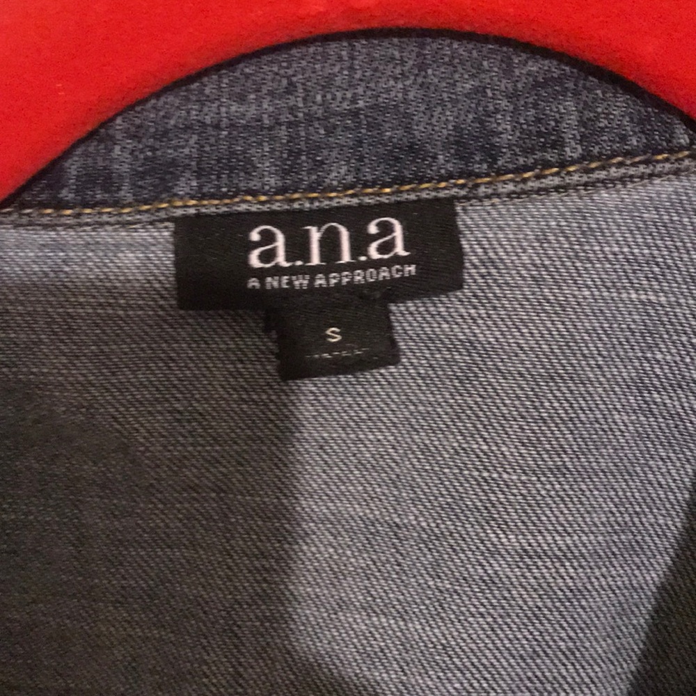 Jean jacket - Picture 3 of 3